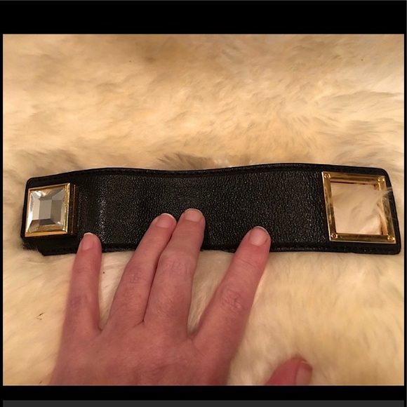 Michael Kors Leather Cuff Bracelet with Stone - Picture 7 of 8
